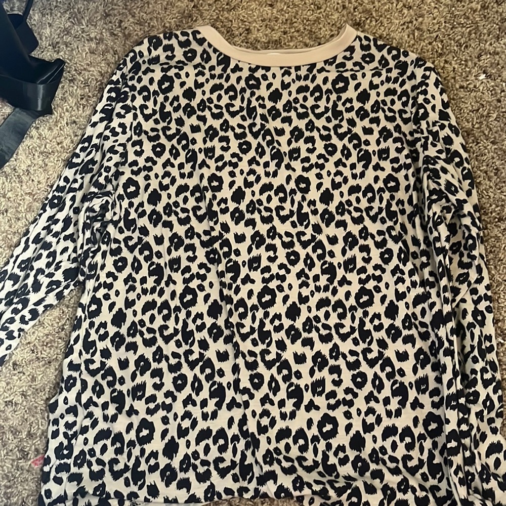 Blooming Jelly cheetah long sleeve